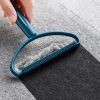 1pc Remover Fluff Lint Brush Clothes Fabric Hair Pet Shaver Dust Magic Cleaner - Blue